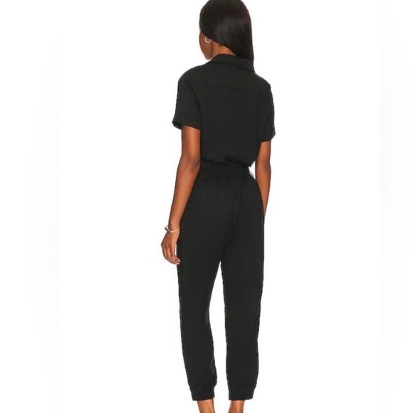 REVOLVE SHORT SLEEVE JOGGER JUMPSUIT-LBLC THE LABEL - Picture 4 of 8